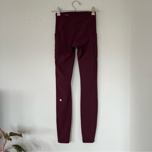Lululemon Speed Up Tights 28" in Garnet Red - Picture 4 of 10